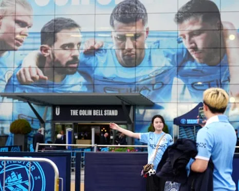 Manchester City Battle SSC Napoli in Champions League Encounter