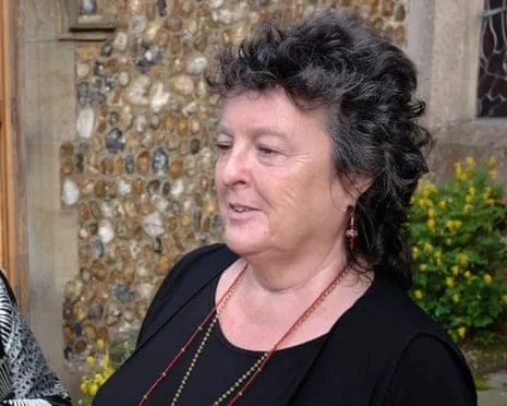 The Renowned Poet Composes ‘Bombsite’ Poem on Donald Trump’s UK State Visit